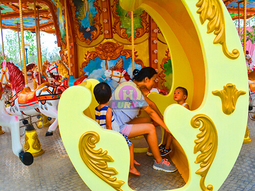 amusement park carousel manufacturer
