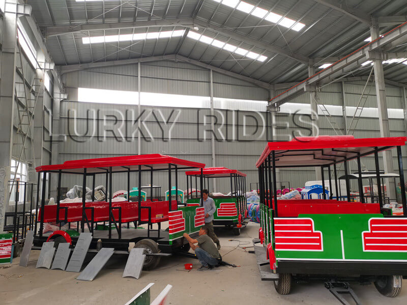 family ride trackless train for sale