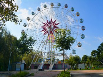 Fairs Wheel Ride